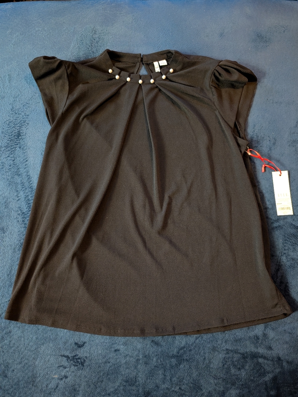 NWT Elle Mock Neck Pearl Top Blouse Shirt